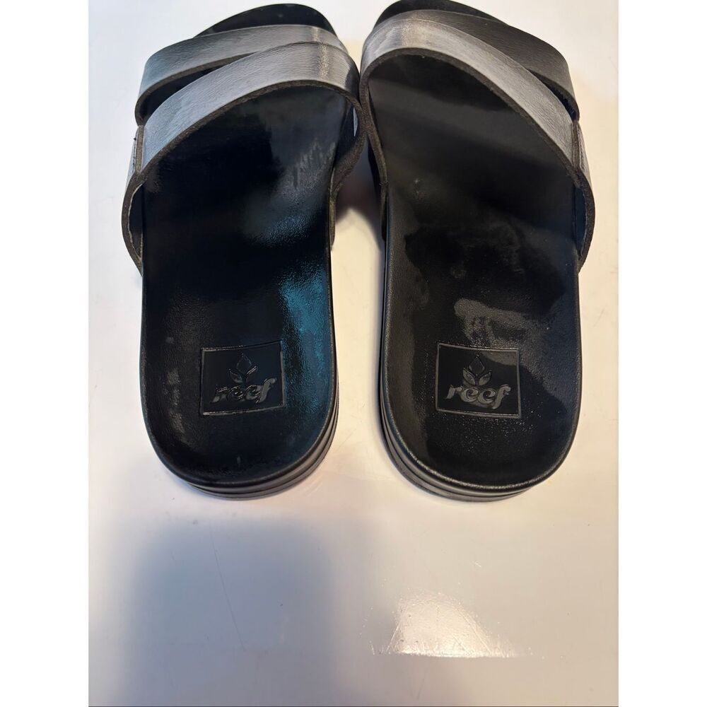 Reef Slides - Picture 2 of 5